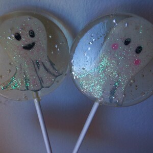 3 Marshmallow Flavored Sparkly Ghost Halloween Party Favors Lollipops image 3