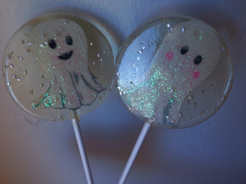 3 Marshmallow Flavored Sparkly Ghost Halloween Party Favors Lollipops image 3