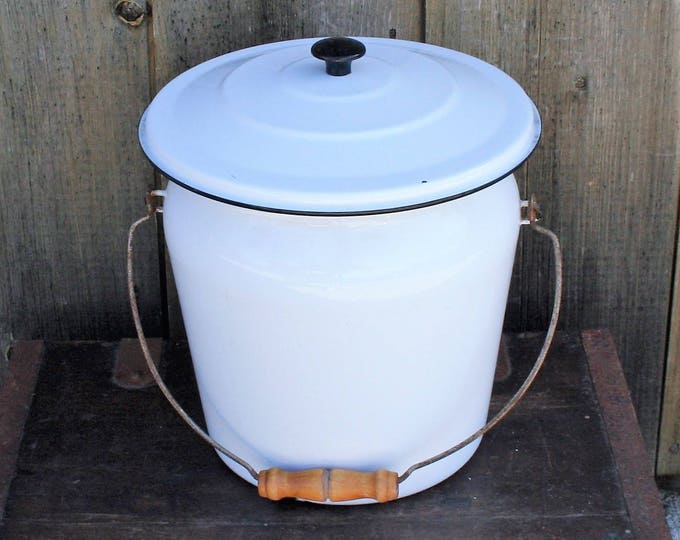 Vintage White Enamel Chamber Pot, Primitive Enamel Chamber Pot, Enamel Farm Pail, White With