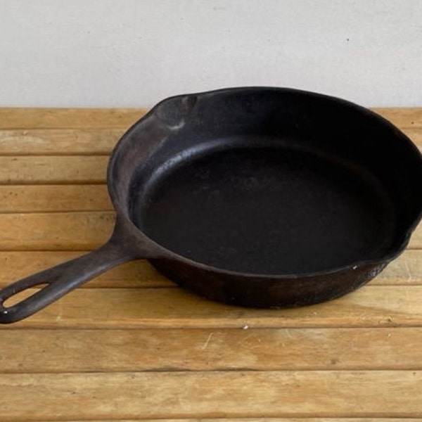 Wagner Ware Sidney -O- Cast Iron Skillet, Vintage Cast Iron Skillet