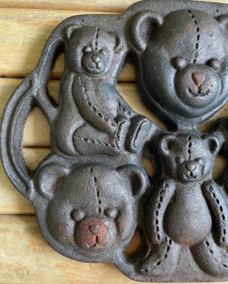 Vintage Cast Iron Teddy Bear Baking Mold Children Cookie Etsy