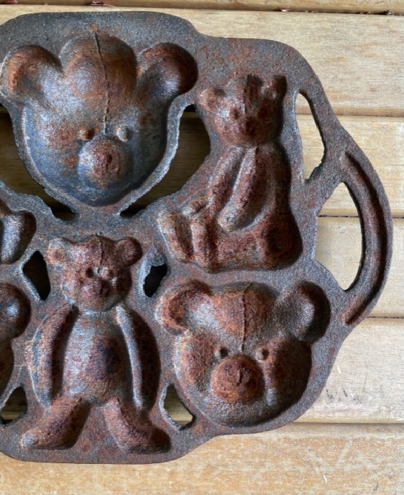 Vintage Cast Iron Teddy Bear Baking Mold Children Cookie Etsy