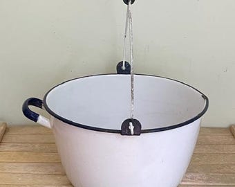 Vintage Enamel Cooking Pot, Enamel Bucket With Blue Trim