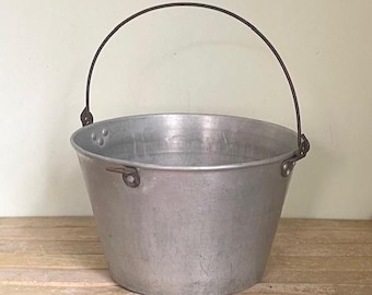 Vintage 8 Quart Aluminum Oval Roaster by Tournus France | Oval