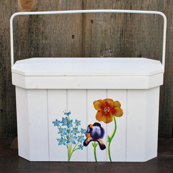 Vintage White Bath And Body Works Box, White Box With Painted Flowers