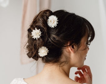 Pippa Dried Straw Flower Helichrysum Wedding Bridal Hair Pins