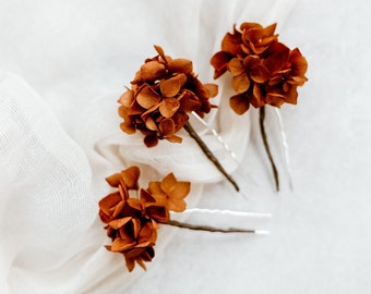 Horquillas para el pelo con flores de boda de hortensias preservadas de Ophelia