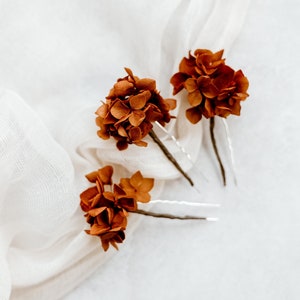 Ophelia Preserved Hydrangea Wedding Flower Hair Pins