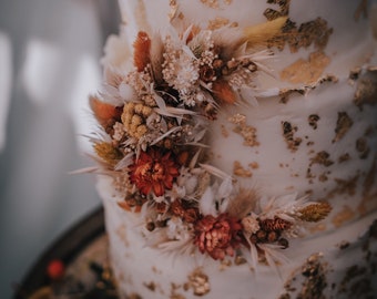 Autumnal Crescent Moon Dried Flower Boho Wedding Cake Topper