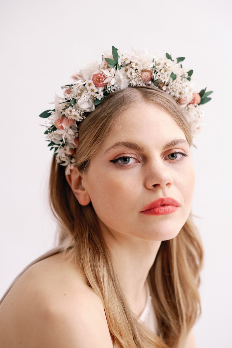 Diadema de boda con corona de flores secas de margarita Rosa