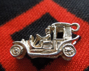 CHIM Silver Car Charm Vintage English Old Motor Car With Driver Chim Silver Charm for Bracelet from Charmhuntress 02022