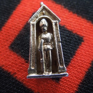 Sterling Soldier Charm Vintage English Buckingham Palace Guard Silver Charm for Bracelet from Charmhuntress 07632