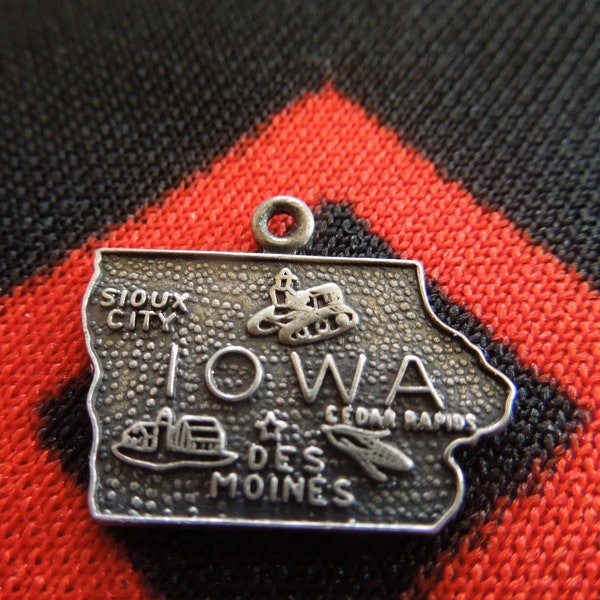 Sterling Iowa Charm Iowa State Map Silver Travel Charm for Bracelet from Charmhuntress 05655