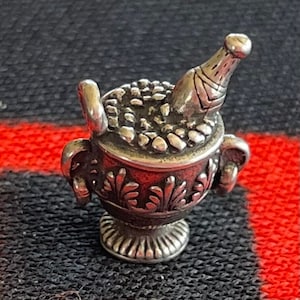 Sterling Champagne In Bucket Charm Bottle Of Wine/Champagne On Ice Silver Charm for Bracelet from Charmhuntress 08071