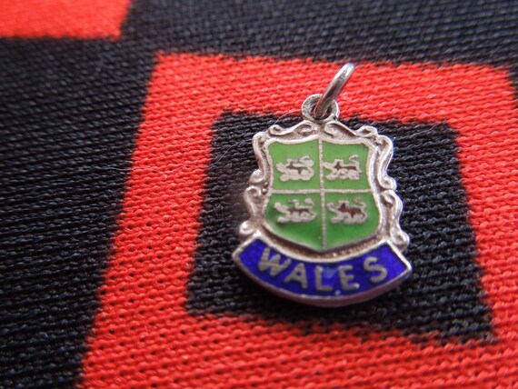 Enamel Silver Wales Charm Vintage Wales United Ki… - image 2