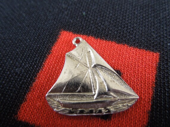 チャーム Gw SALE Sterling Sailboat Charm Larger Sailboat Silver Charm for Bracelet