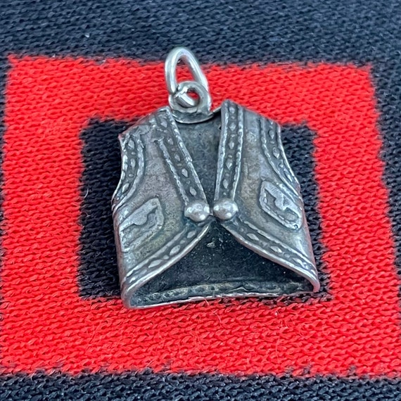 Sterling Vest Charm Vintage Ornate Embossed Cowboy Vest Sterling Silver Charm for Bracelet from Charmhuntress 08123