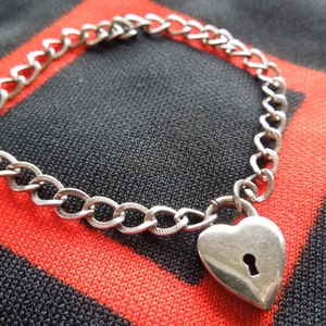 Vintage Padlock Heart Charm With 6 1/2&quot; Bracelet from Charmhuntress 00397