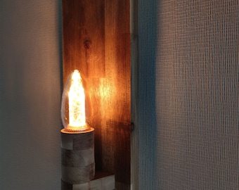 Dekorative Wandlampe aus Holz modernes Design