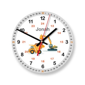 Kinderzimmer Wanduhr ohne Ticken Bagger 12/24 Stunden Kinder Lernuhr Jungen mit Namen personalisiert Uhrzeit lesen lernen Metall