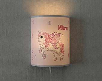 Kinderlampe LED Wandlampe Kinderzimmer Nachtlicht Schlummerlicht Name Einhorn Mädchen Holz Lampe