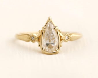 Asteria ring, engagement ring, elongated pear cut ring, antique cut ring, wedding ring, gold ring, solitaire ring, proposal ring, star ring