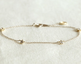 Lucky star bracelet, charm bracelet, chain bracelet, beige gold bracelet, 14k bracelet, 18k bracelet, moissanite bracelet, diamond bracelet