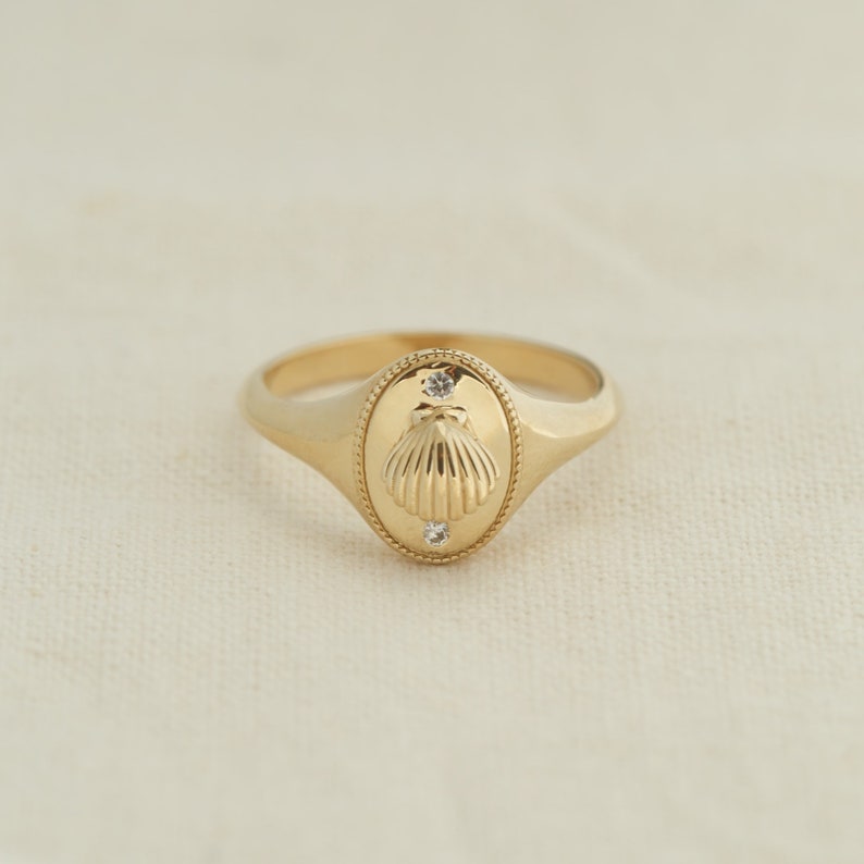Venus signet ring, statement ring, pearl ring, moissanite ring, 14k solid gold, 18k solid gold image 5