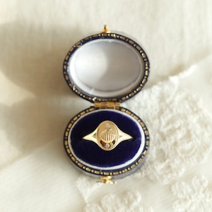 Venus signet ring, statement ring, pearl ring, moissanite ring, 14k solid gold, 18k solid gold image 9