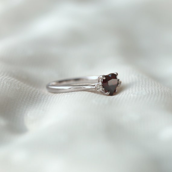 Details about   Heart Shape Garnet Two Stone 925 Sterling Silver Stackable Solitaire Women Ring 