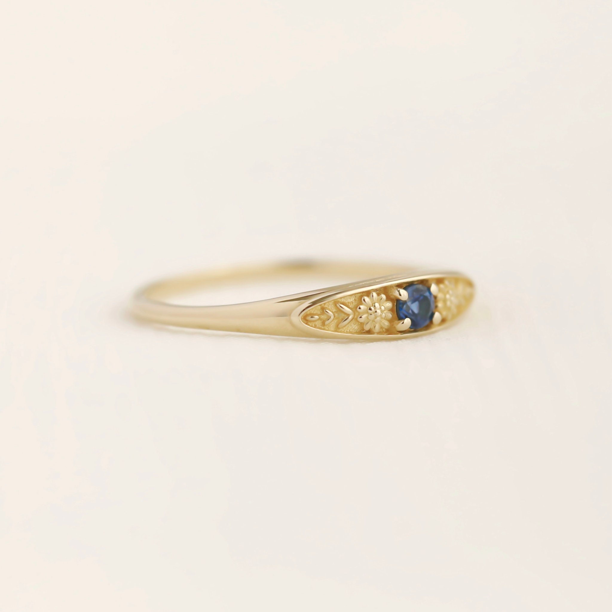 September Birth Ring, Birthstone Ring, Birthflower Ring, Gemstone Ring ...