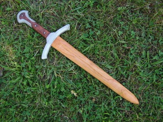Espada de juguete (espada de centauro de Narnia) Espada de juguete (espada de centauro de Narnia)