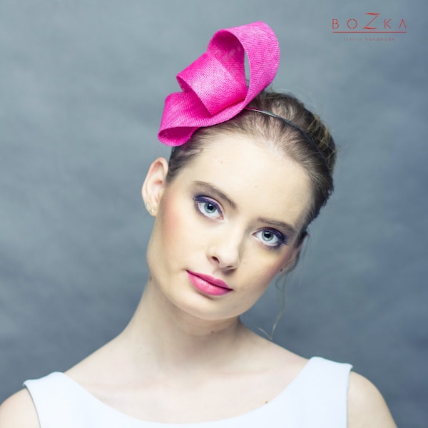 Modern pink fascinator, party fascinator, big pink headbow