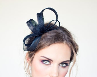 Modern black fascinator, black headpiece, bwedding fascinator, party fascinator, headband, simple fascinator