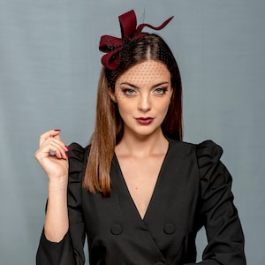 Modern burgundy wool felt fascinator with black veil, party fascinator, vino color headpiece, big claret color headbow