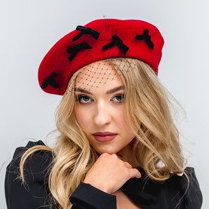 Red beret with veiling and small velvet bows , red wool winter beret, french beret premium, quality