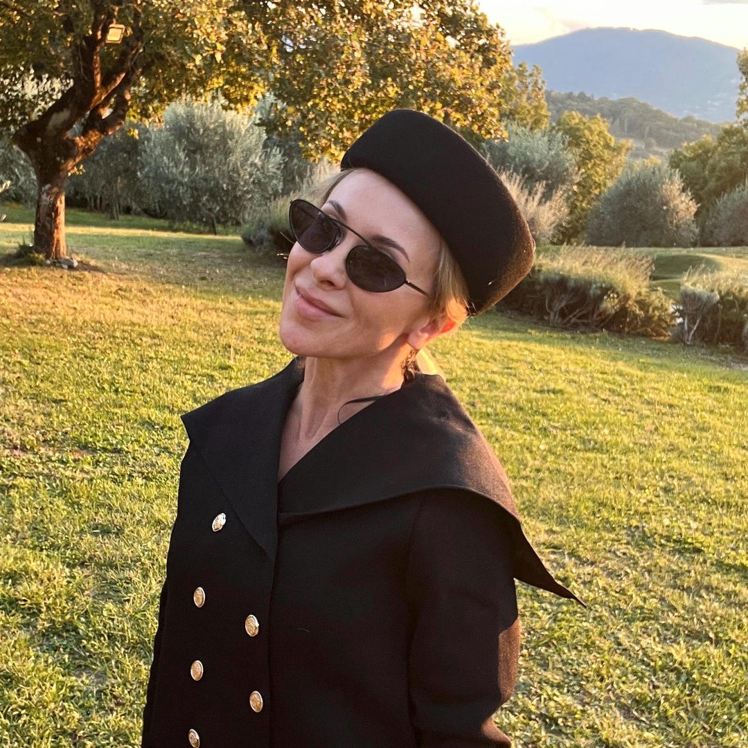 Black Wool Felt Pillbox Hat , Black Wool Felt Winter  display picture 1