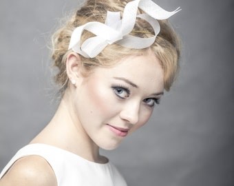 Modern curly wedding fascinator with delicate crin, sinamay bow headpiece, ivory bridal headpiece
