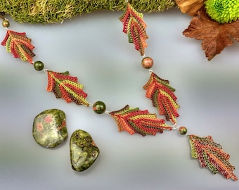 Hand Crocheted Leaf Necklace, Autumn Leaf, Fall Colors, Forest Leaves, Tree, Woodland, Natural, Nature Inspired, Leaf Jewelry