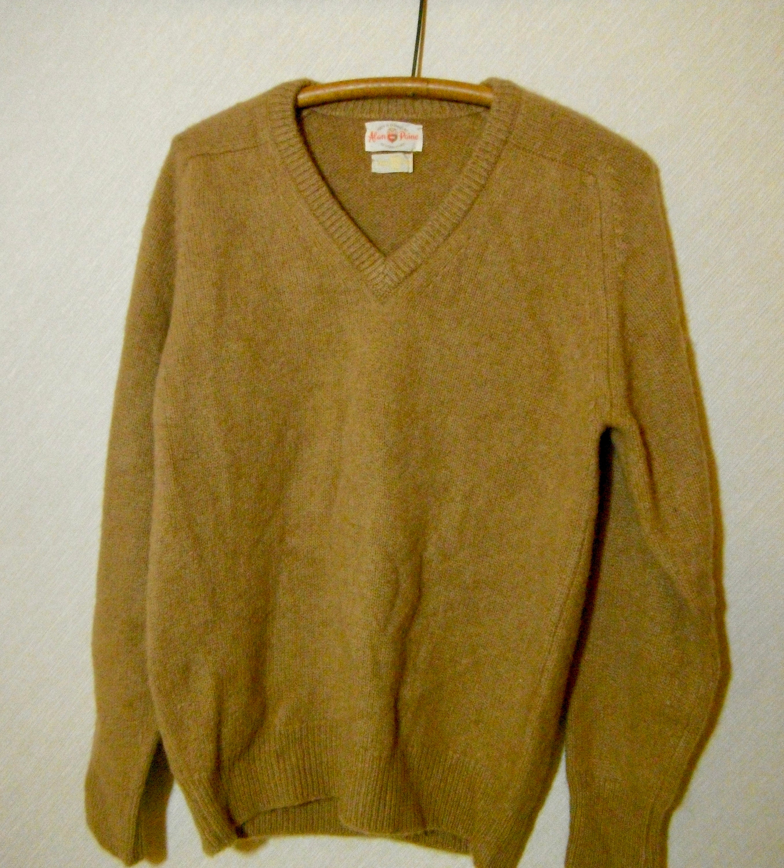 Vintage 50's Alan Paine of Godalming Wool Cable Knit V-Neck