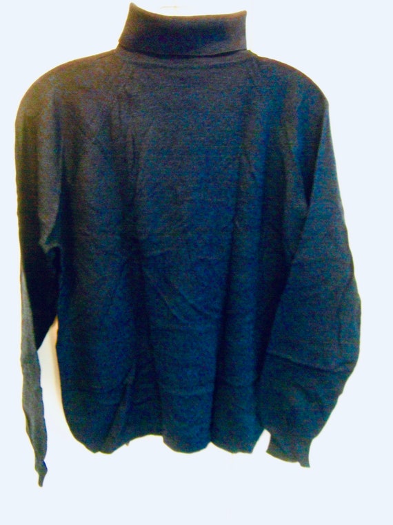 Vintage Men's Braemar Sweater