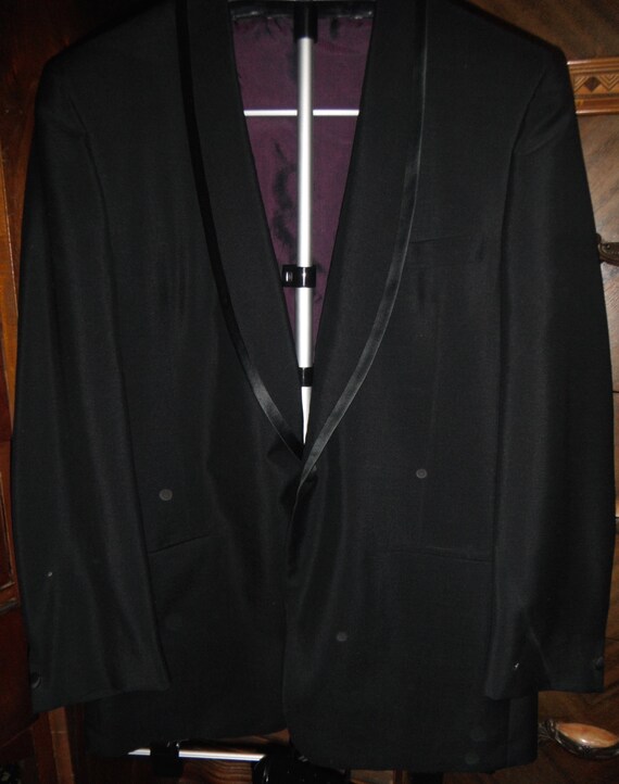 Macline Mohair Tuxedo