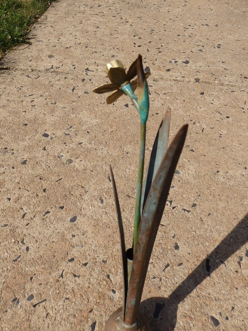 Single Mini Daffodil in Forged Brass and Copper image 4