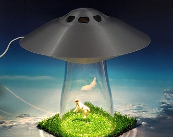 Ufo Alien Abduction Lámpara de escritorio Ciencia ficción Nave espacial plateada Espacio exterior Dormitorio Luz nocturna Oficina en casa