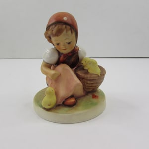 Goebel Figurine, Goebel Chick Girl Figurine, Goebel 1970&#39;s Chick Girl Figurine, Vintage Goebel Chick Girl Figurine, Vintage Goebel