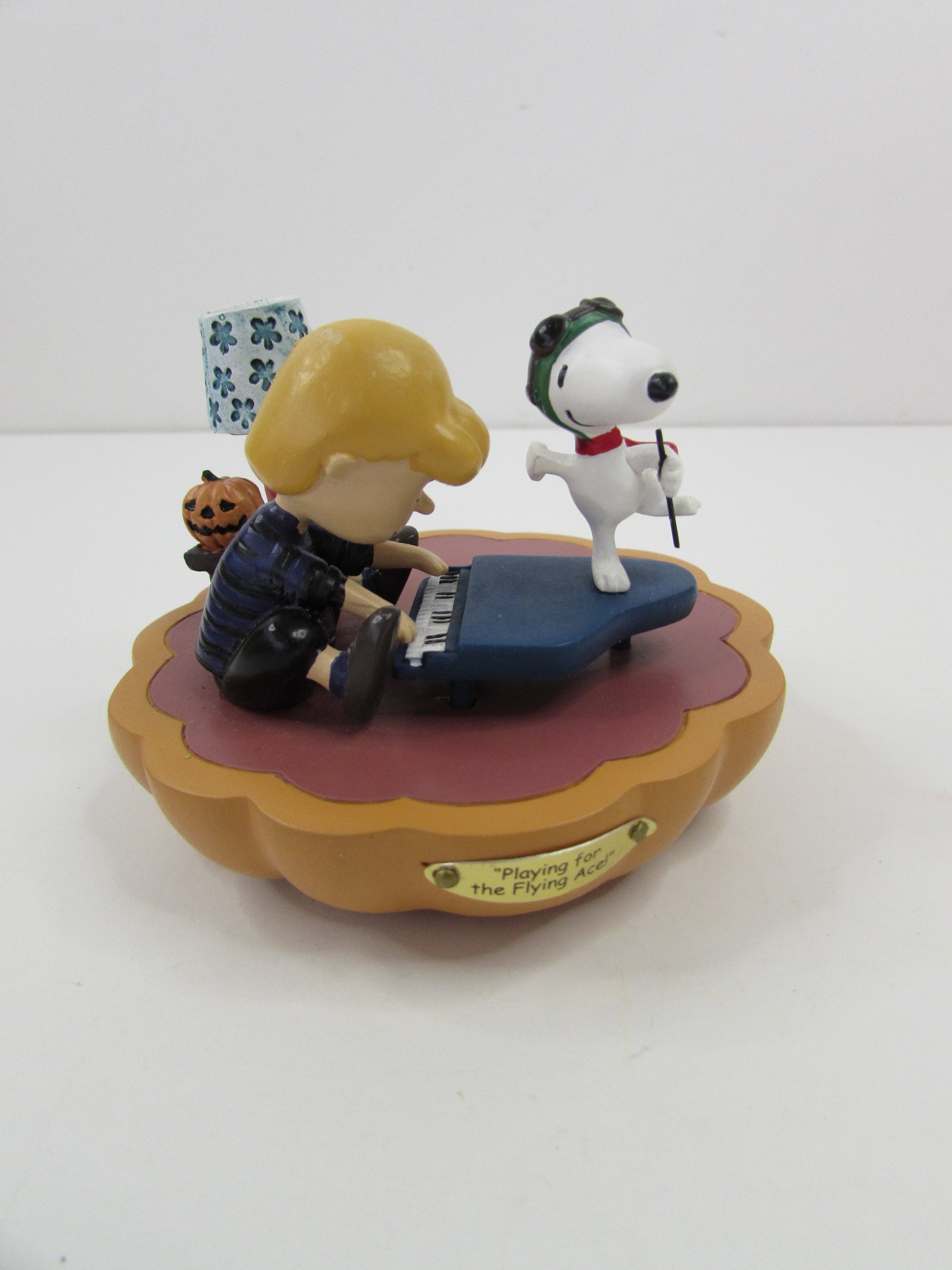 Vintage Hawthorne Village Peanuts Figurine: Schroder Playing for