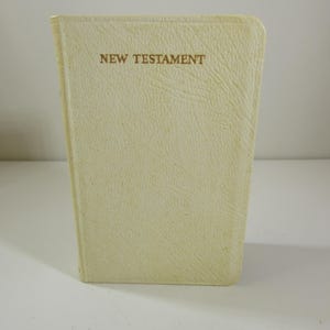Vintage 1952 New Testament Pocket Bible: White Leatheroid, Gold Edged