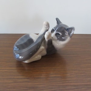 Vintage Royal Copenhagen Cat Figurine: Playful Tabby, 1970s Decor