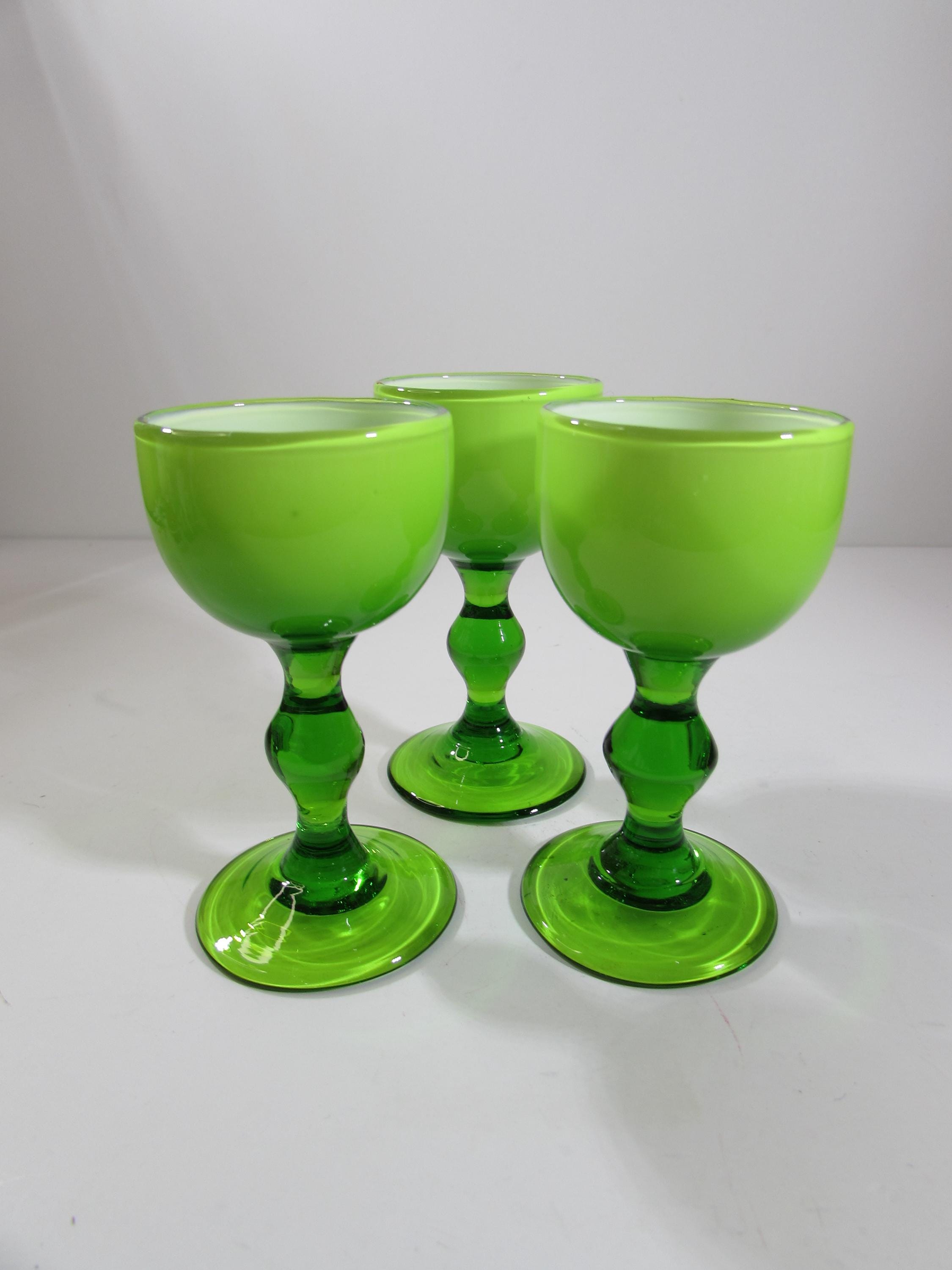 Carlo Moretti Green Wine Glass - Etsy