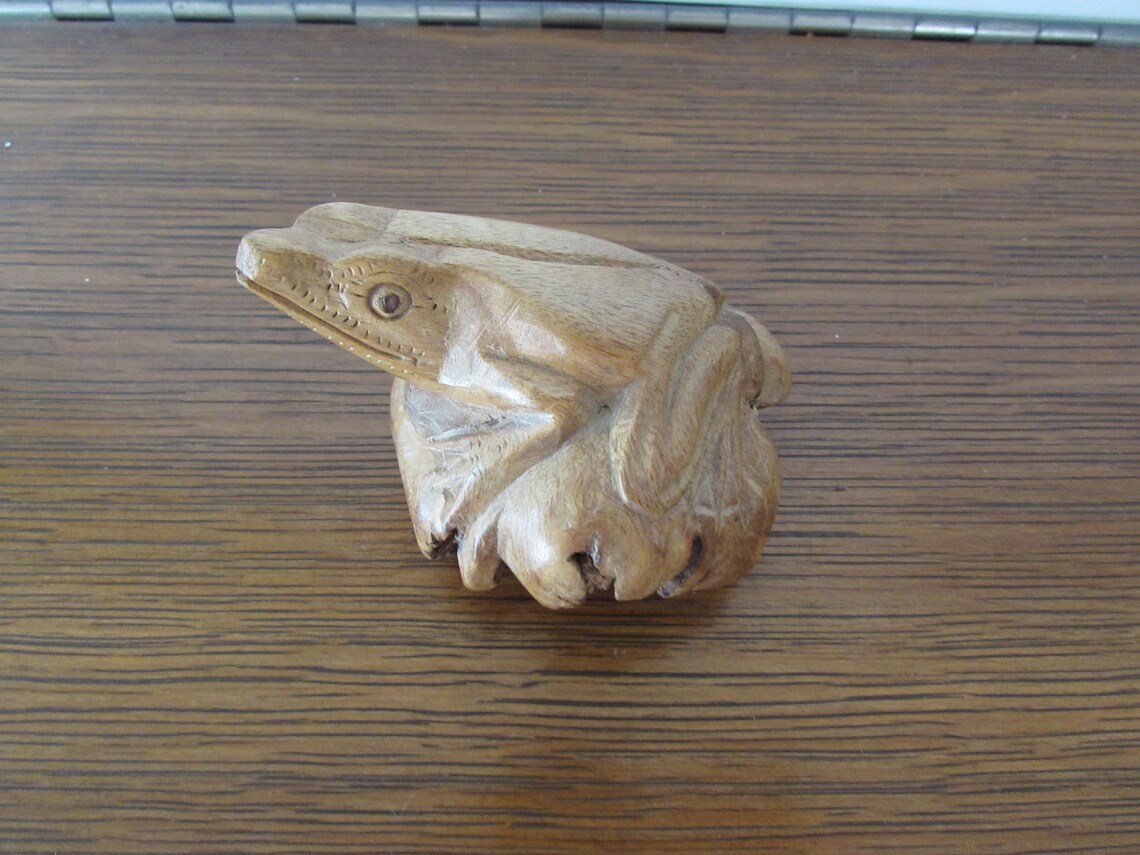Carved Frog Burl Wood Knot Frog Hand Carved Vintage Burl Etsy
